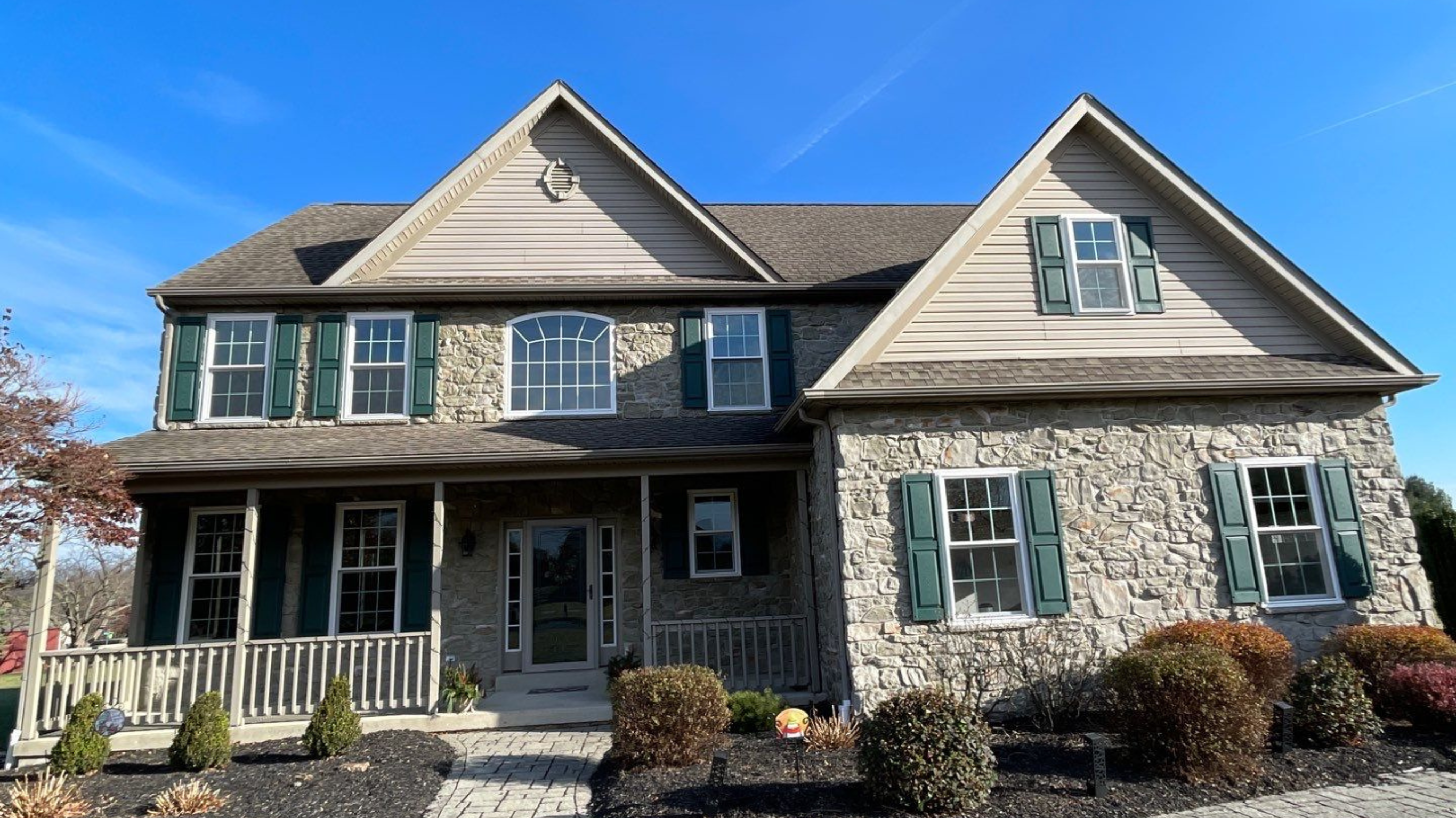 photo of house with double hung windows 