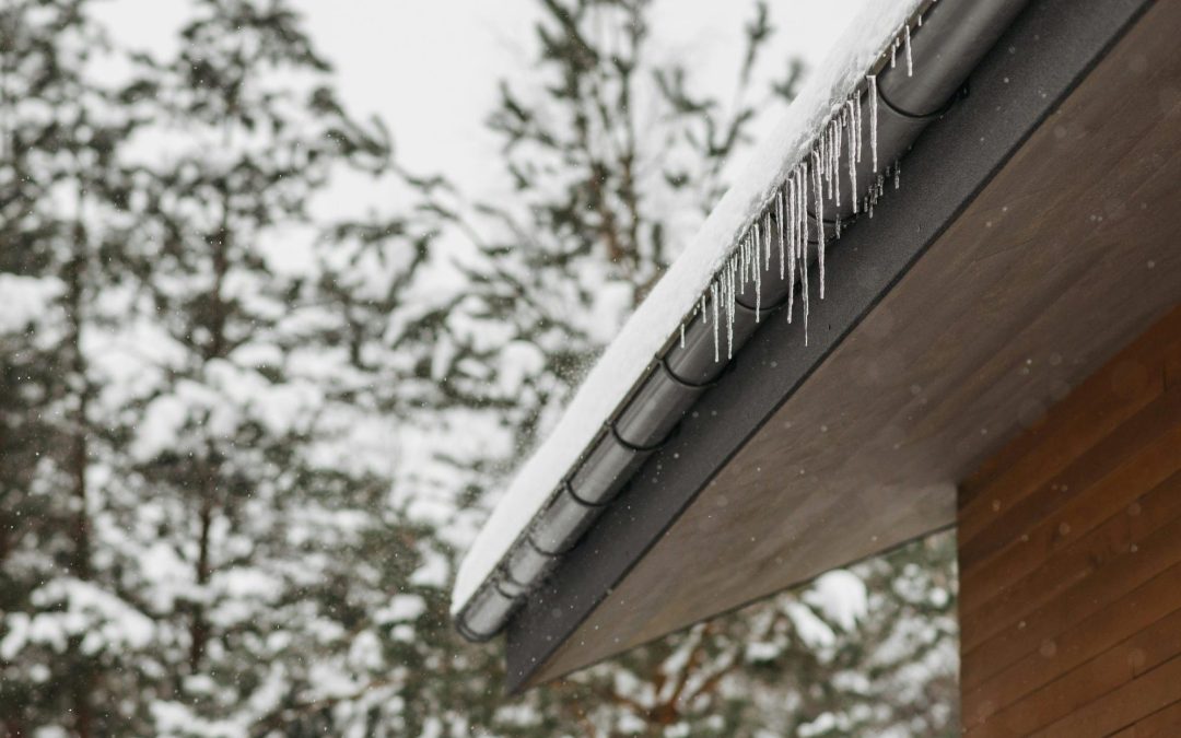 How Properly Installed Gutters Protect Siding and Windows